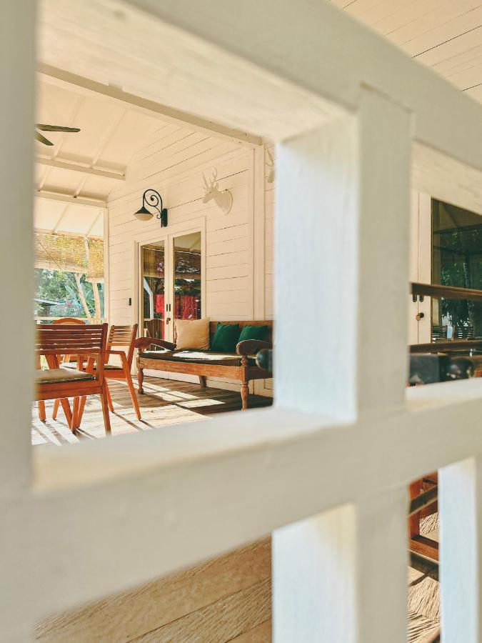 Vayam Boutique Resort Gili Asahan Exterior photo