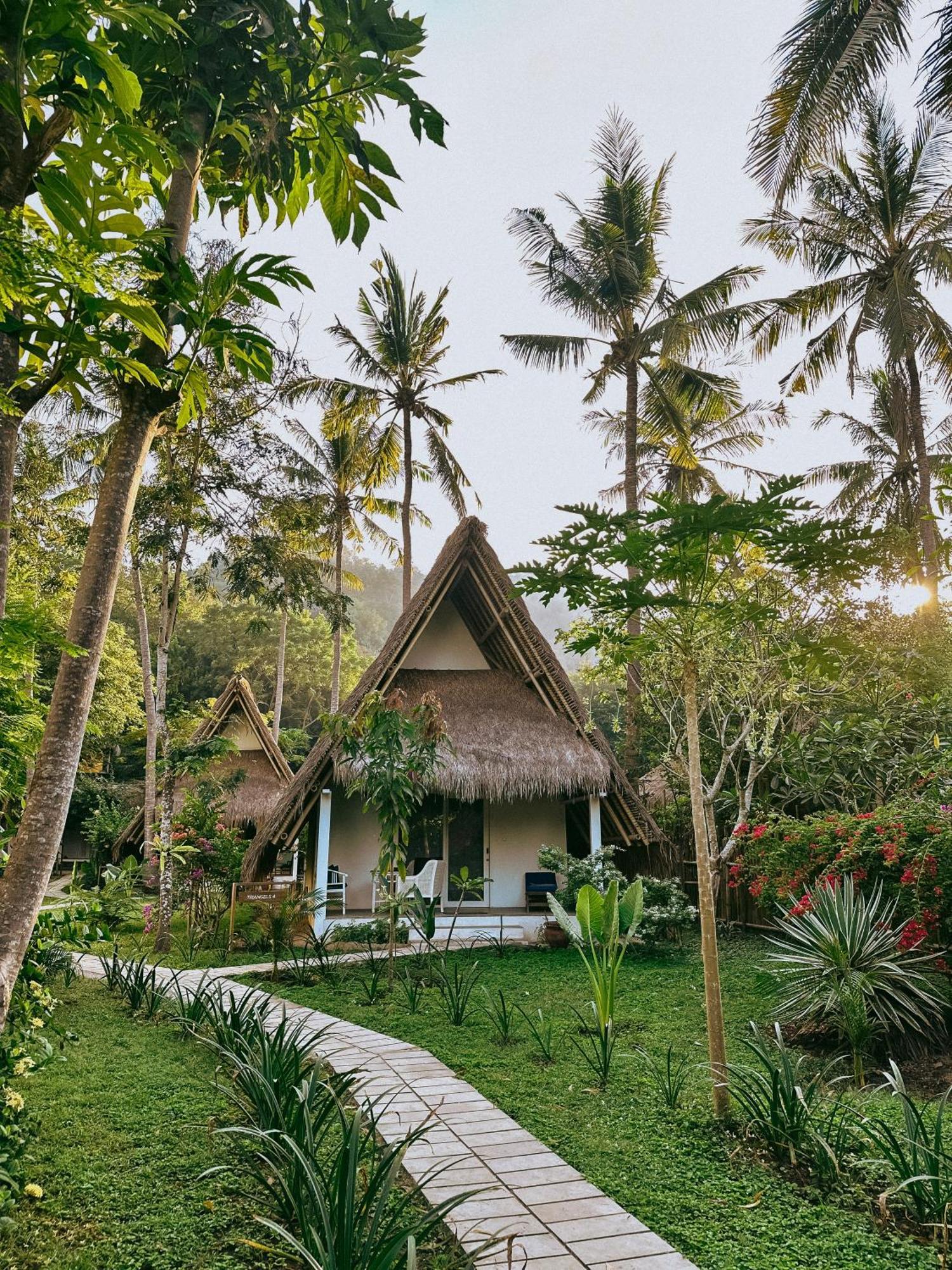 Vayam Boutique Resort Gili Asahan Exterior photo